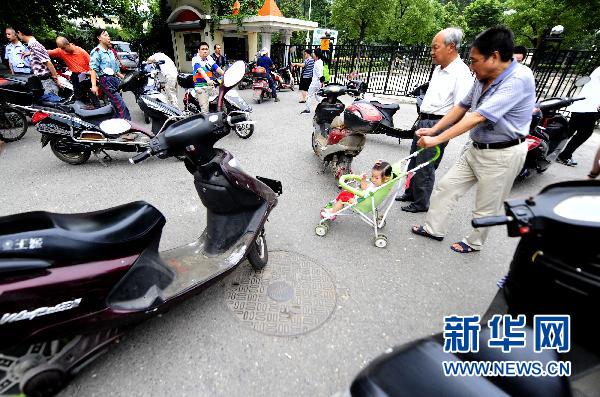 湖北：上牌要买保险吗，一牌能多用吗？……电动自行车权威解答来了
