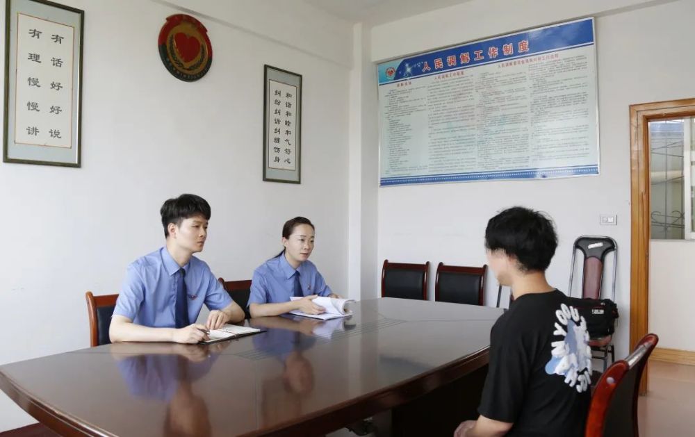 湖北：丹江口市检察院开展未成年人社区矫正检查监督工作